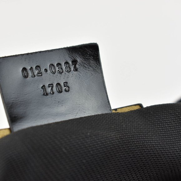 GUCCI: Black, Nylon & Patent Leather Logo Folding Compact Weekender Bag (wm) - Picture 11 of 12